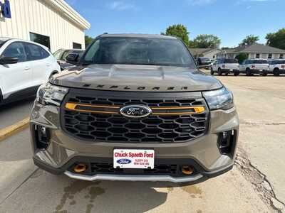 2026 Ford Explorer, $49574. Photo 4