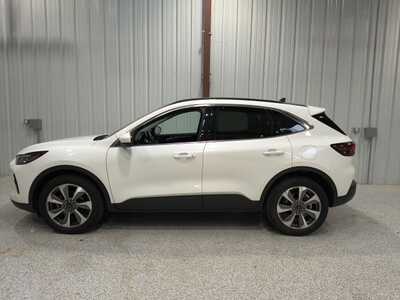 2023 Ford Escape, $29000. Photo 9