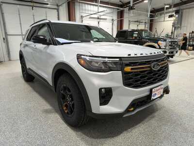 2026 Ford Explorer, $49130. Photo 5