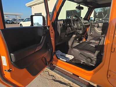 2012 Jeep Wrangler Unlimited, $10900. Photo 12