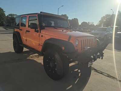 2012 Jeep Wrangler Unlimited, $10900. Photo 4