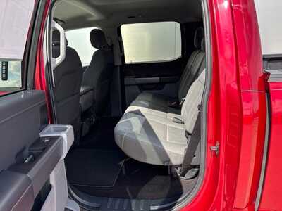 2021 Ford F150 Crew Cab, $32900. Photo 9