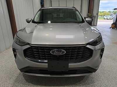 2023 Ford Escape, $28900. Photo 3