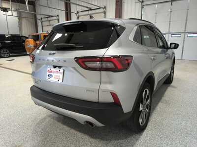 2023 Ford Escape, $28900. Photo 6