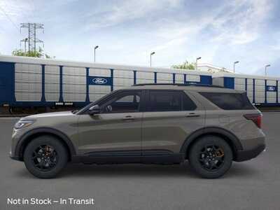 2026 Ford Explorer, $53330. Photo 5