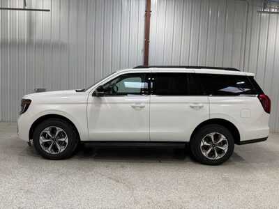 2027 Ford Expedition, $76350. Photo 6