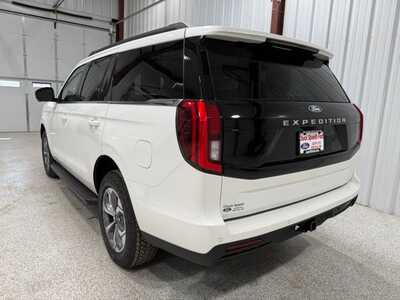 2027 Ford Expedition, $76350. Photo 8
