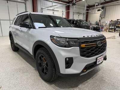 2026 Ford Explorer, $54880. Photo 5