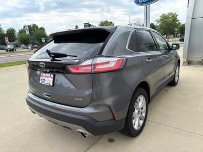 2022 Ford Edge, $25900. Photo 7