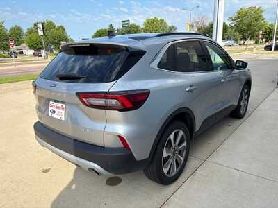 2023 Ford Escape, $33923. Photo 6
