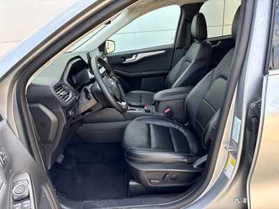2023 Ford Escape, $33923. Photo 9