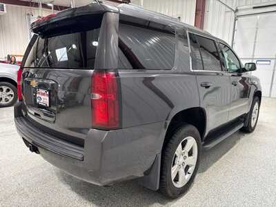 2017 Chevrolet Tahoe, $14500. Photo 9