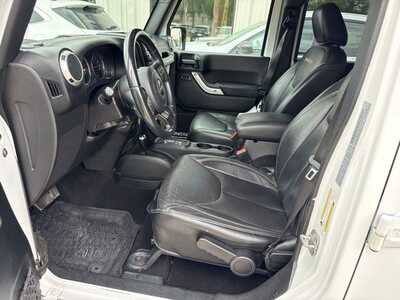 2018 Jeep Wrangler Unlimited, $20918. Photo 12