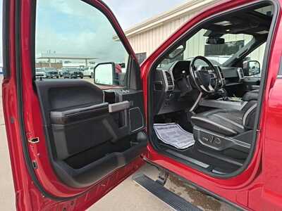 2019 Ford F150 Crew Cab, $29900. Photo 12