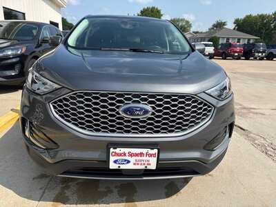 2024 Ford Edge, $33900. Photo 3