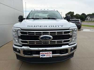 2023 Ford F350 Reg Cab, $49900. Photo 9
