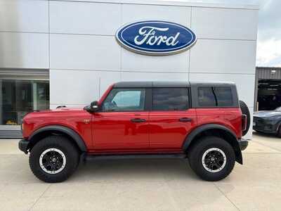 2022 Ford Bronco, $40900. Photo 3