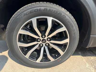2020 Ford Explorer, $28500. Photo 10