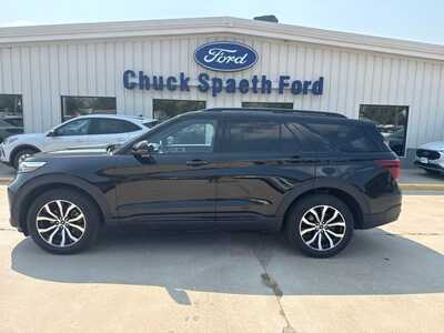 2020 Ford Explorer, $28500. Photo 6