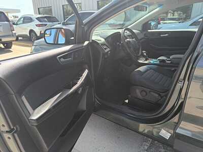 2015 Ford Edge, $14915. Photo 11