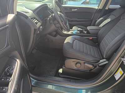 2015 Ford Edge, $14915. Photo 12
