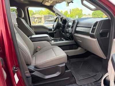 2017 Ford F-350SD, $37900. Photo 10