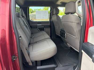 2017 Ford F-350SD, $37900. Photo 11