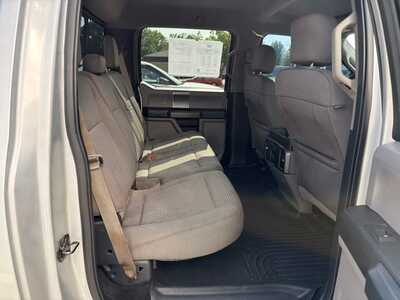 2016 Ford F150 Crew Cab, $17900. Photo 11