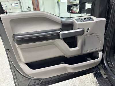 2018 Ford F150 Crew Cab, $21918. Photo 12