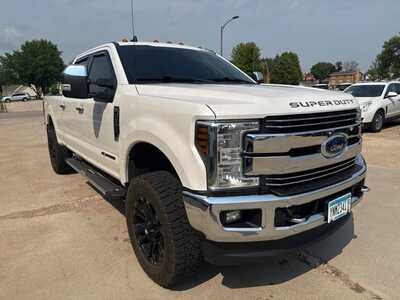 2019 Ford F350 Crew Cab, $38900. Photo 4