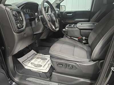 2019 Chevrolet 1500 Crew Cab, $26900. Photo 12
