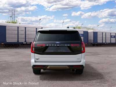 2027 Ford Expedition Max, $91318. Photo 10