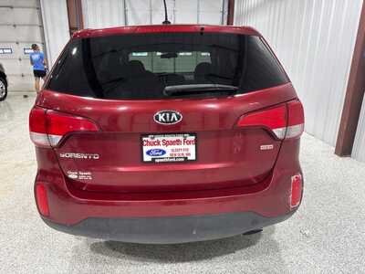 2015 Kia Sorento, $10500. Photo 8