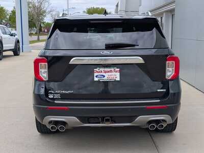 2020 Ford Explorer, $27500. Photo 6