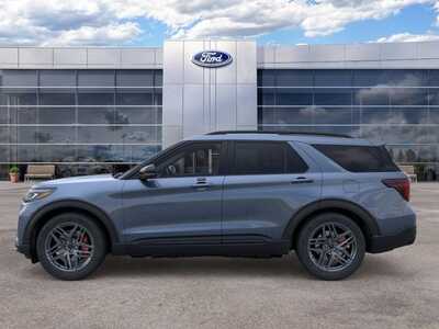 2026 Ford Explorer, $55600. Photo 5