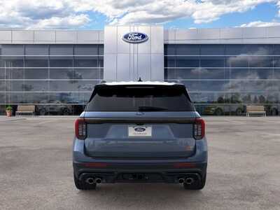 2026 Ford Explorer, $55600. Photo 8