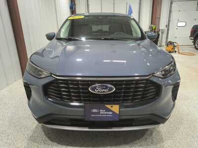 2024 Ford Escape, $24900. Photo 3
