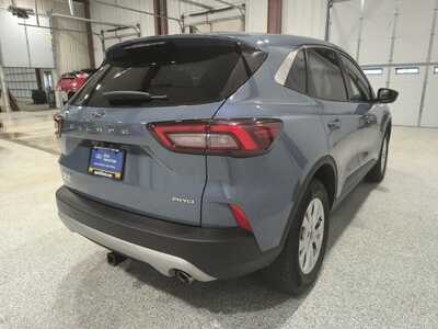 2024 Ford Escape, $24900. Photo 6