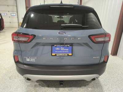 2024 Ford Escape, $24900. Photo 7