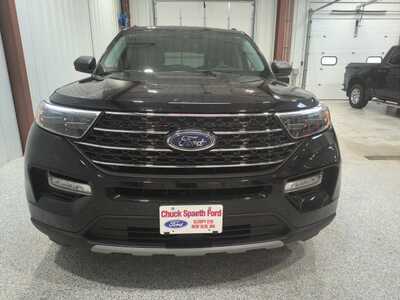 2023 Ford Explorer, $30900. Photo 3