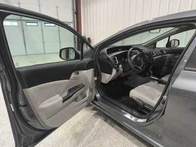 2013 Honda Civic, $6500. Photo 11