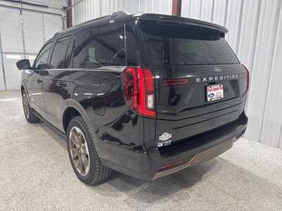 2026 Ford Expedition, $80926. Photo 8