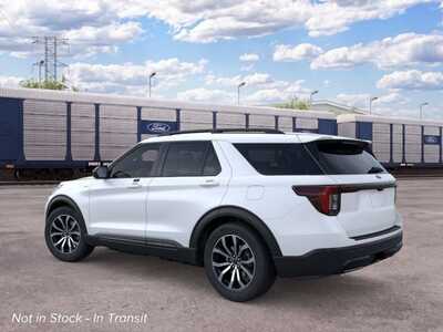 2026 Ford Explorer, $46026. Photo 6