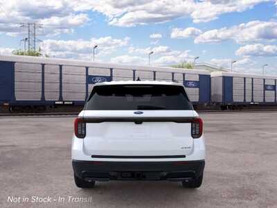 2026 Ford Explorer, $46026. Photo 8