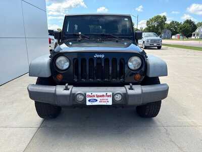 2011 Jeep Wrangler Unlimited, $10900. Photo 8