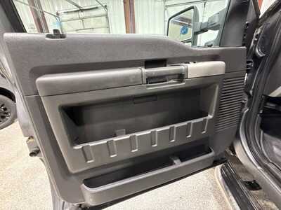 2014 Ford F350 Crew Cab, $40914. Photo 11