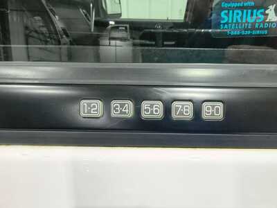 2017 Ford Expedition, $15900. Photo 10