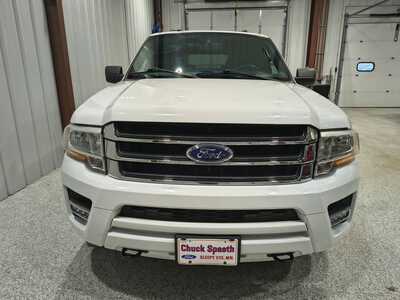 2017 Ford Expedition, $15900. Photo 3