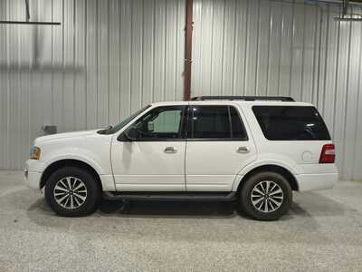 2017 Ford Expedition, $15900. Photo 8