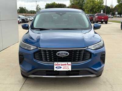 2023 Ford Escape, $24900. Photo 9